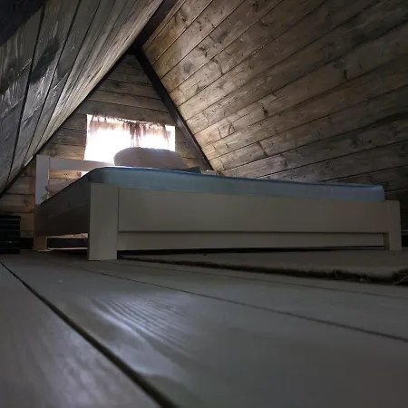 затишний будинок Black House Будинок відпочинку Senechiv